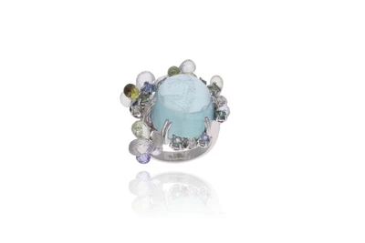 Anello con acquamarina, diamanti, zaffiri e pietre - Asta Preziosi Anello con acquamarina, diamanti, zaffiri e pietre - Asta Preziosi