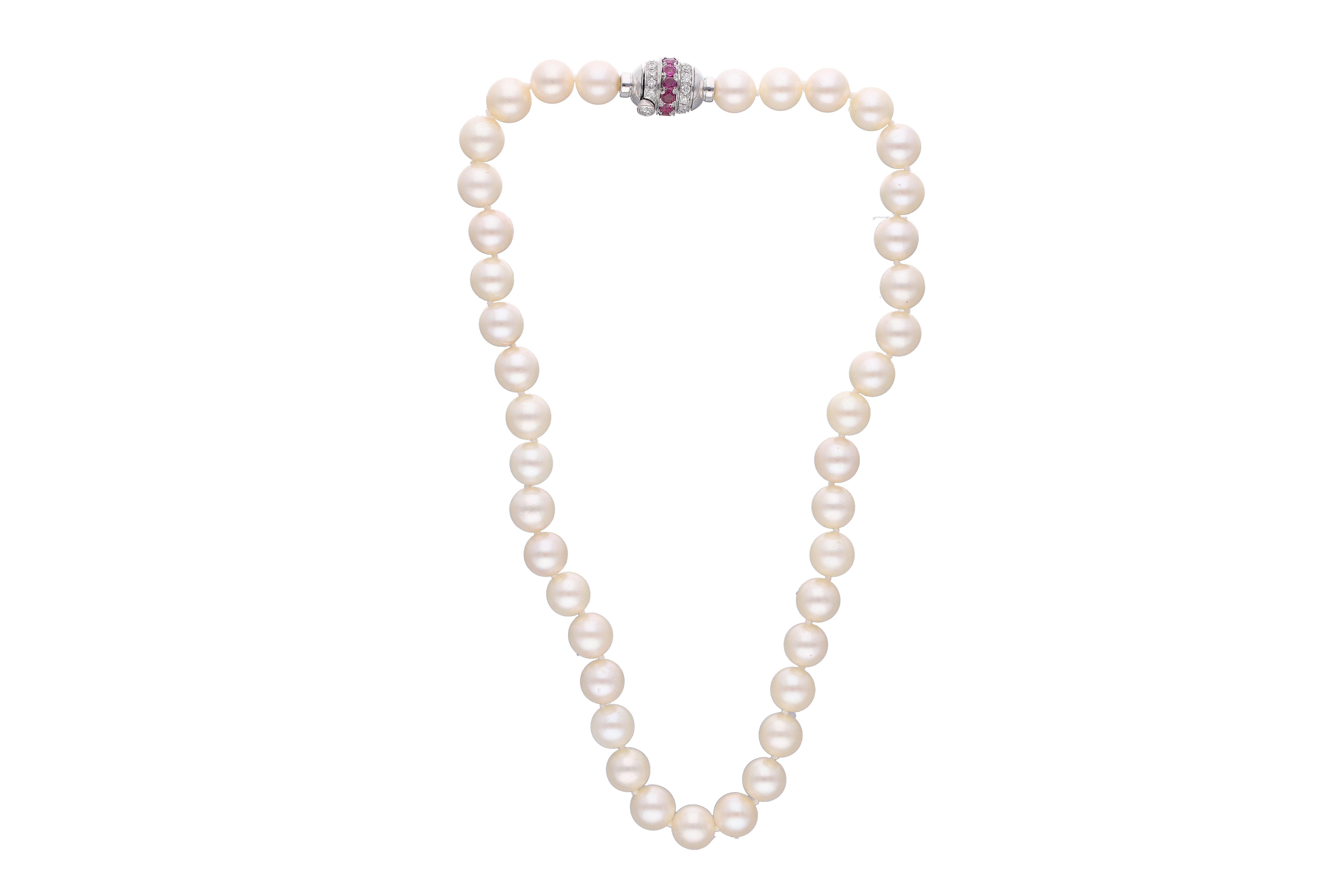Collana di perle con rubini e diamanti - Asta Preziosi