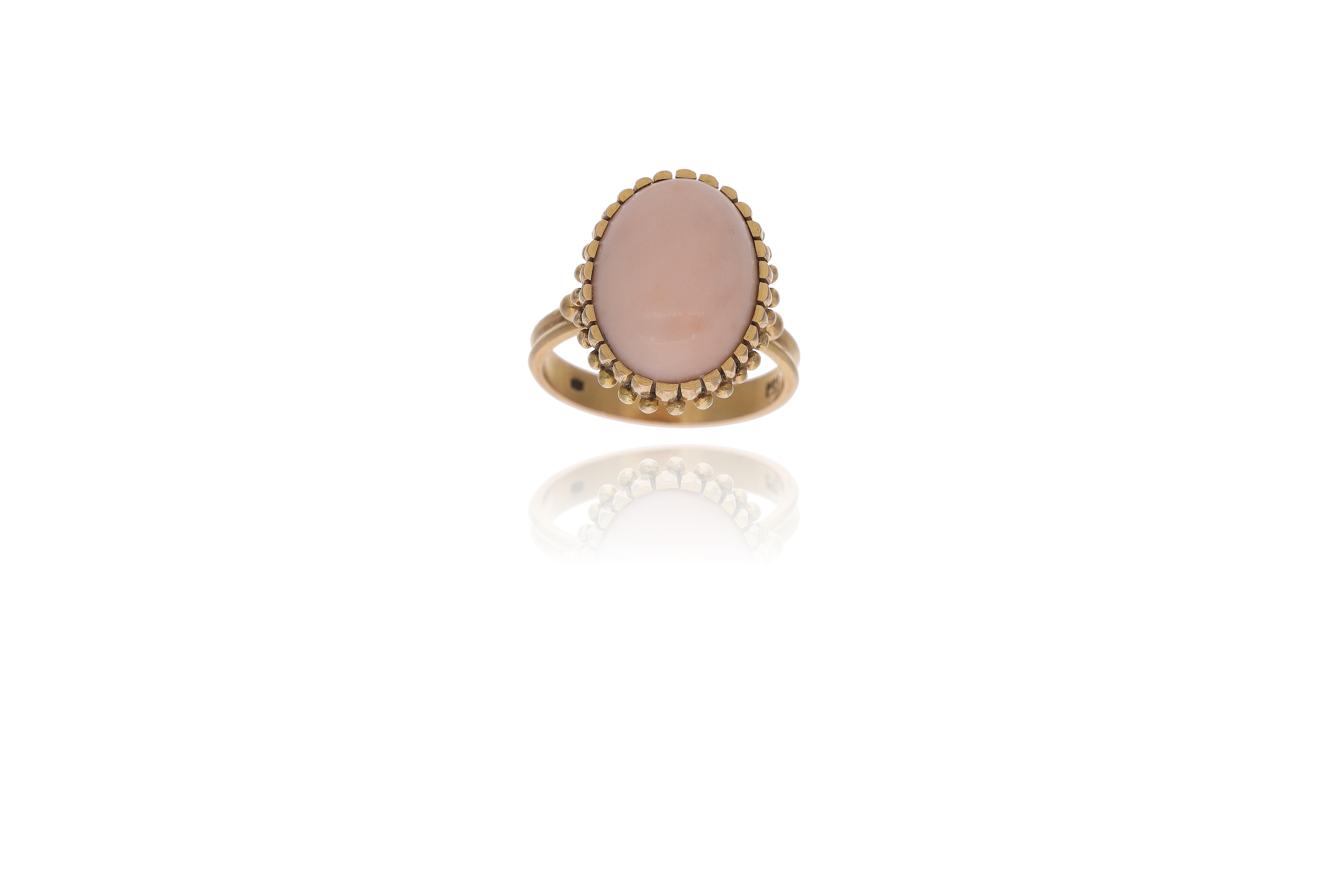 Anello con corallo - Asta preziosi