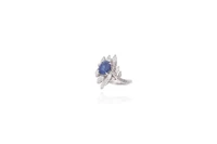 Anello con zaffiro e diamanti - Asta preziosi Anello con zaffiro e diamanti - Asta preziosi