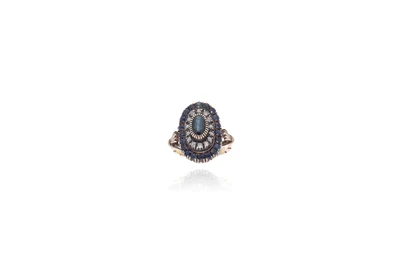 Anello con diamanti e zaffiri - Asta preziosi Anello con diamanti e zaffiri - Asta preziosi