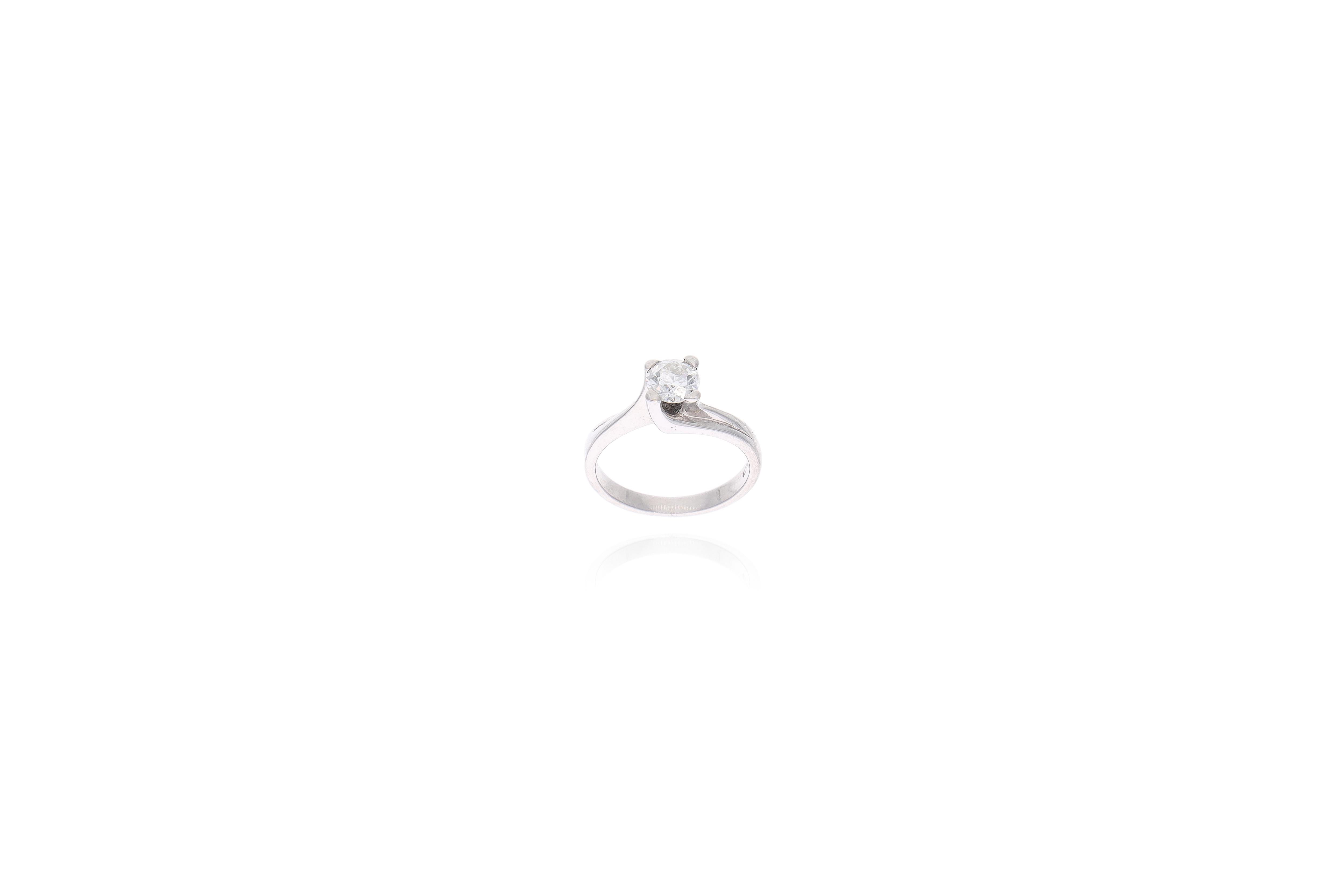 Anello con diamante - Asta preziosi