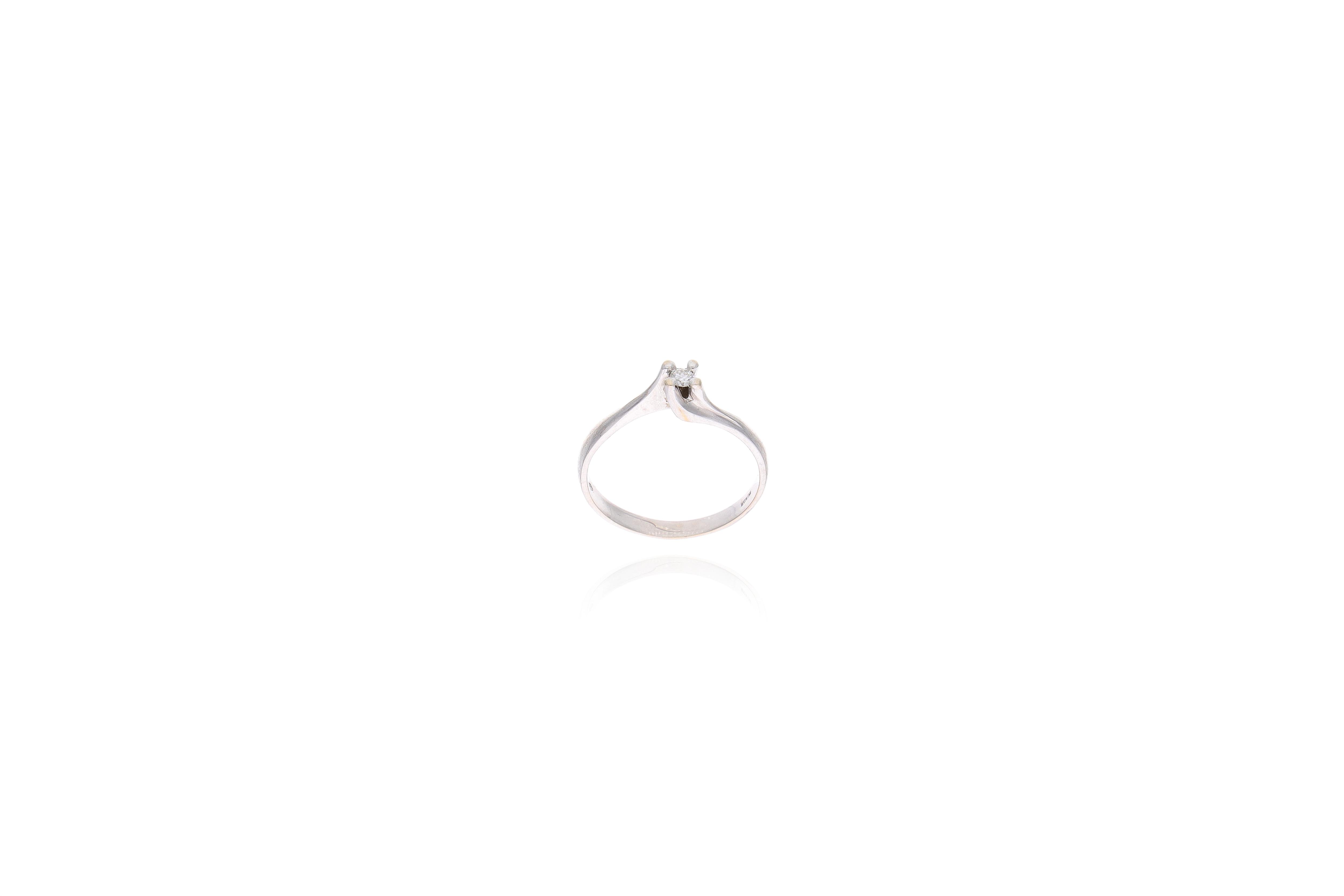 Anello con diamante - Asta preziosi