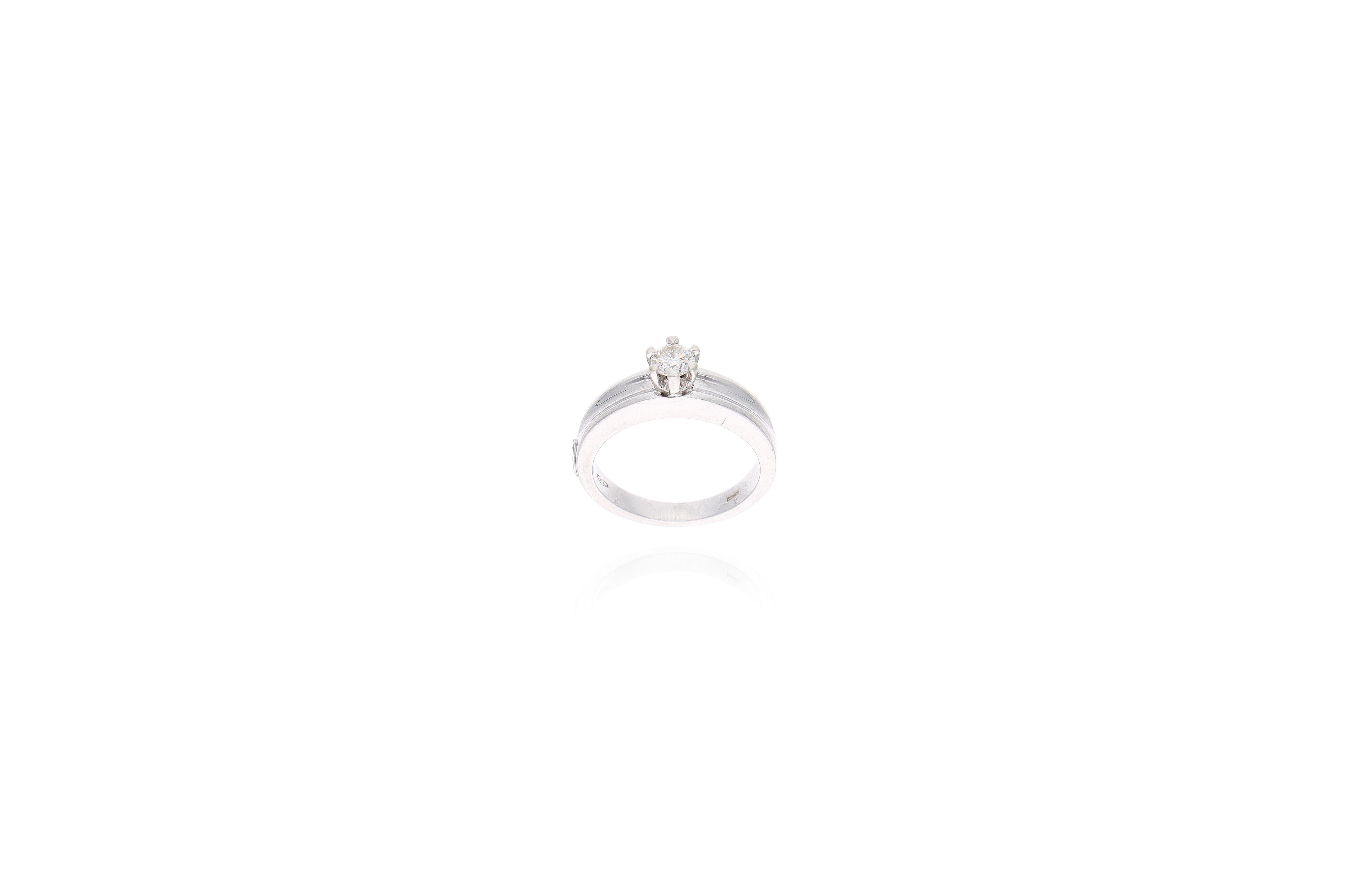 Anello con diamante - Asta preziosi