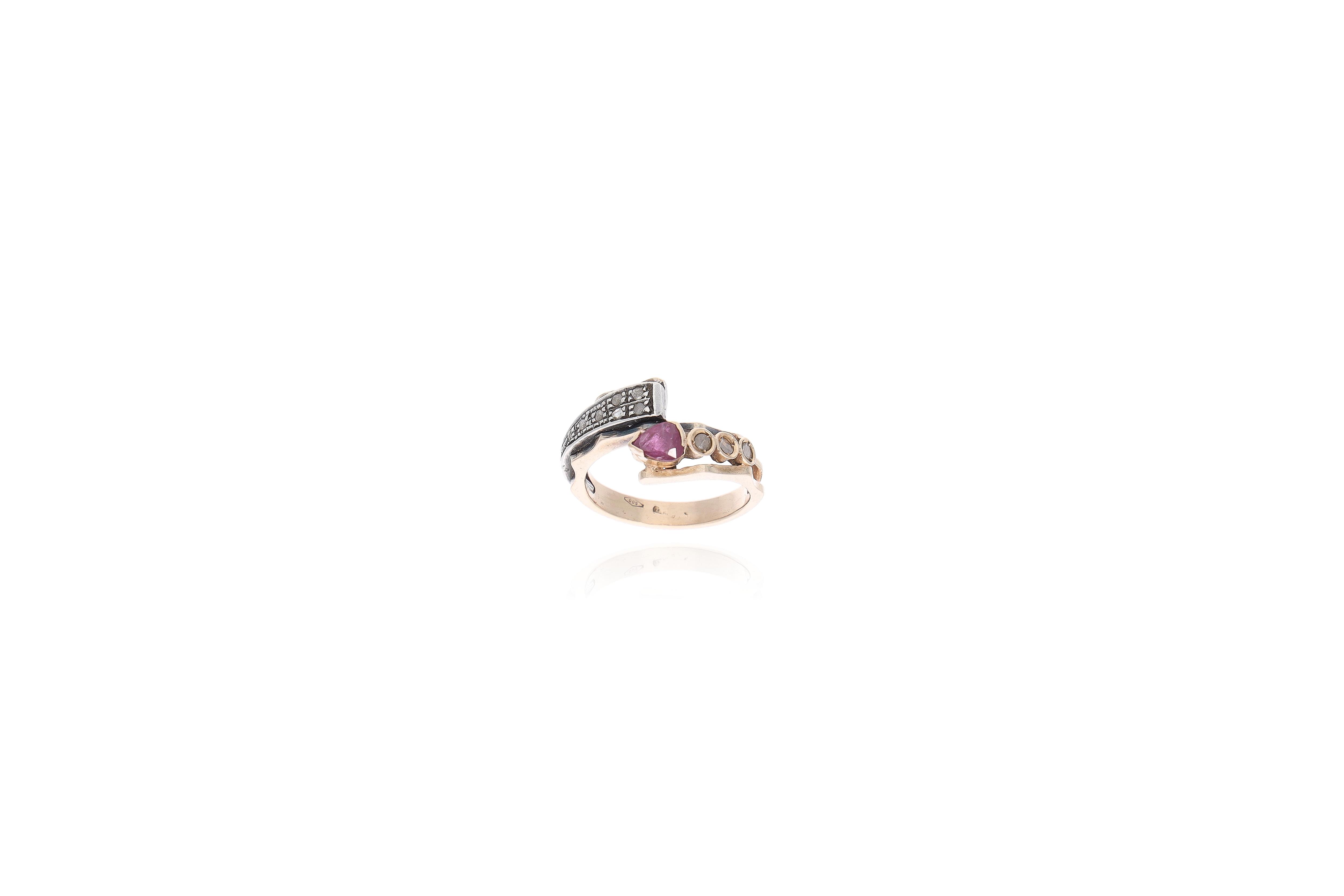 Anello con diamanti e rubino - Asta preziosi