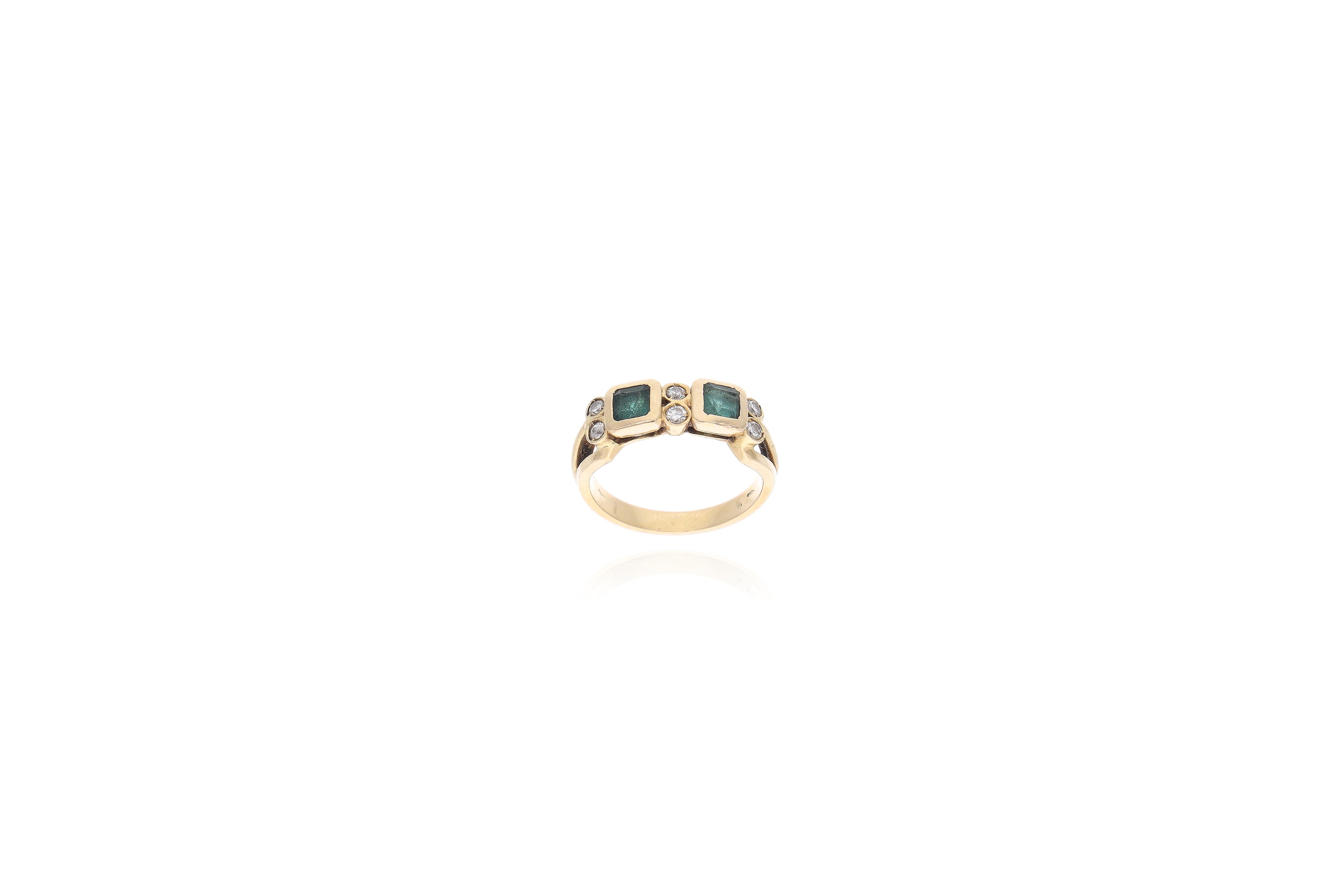 Anello con smeraldi e diamanti - Asta preziosi