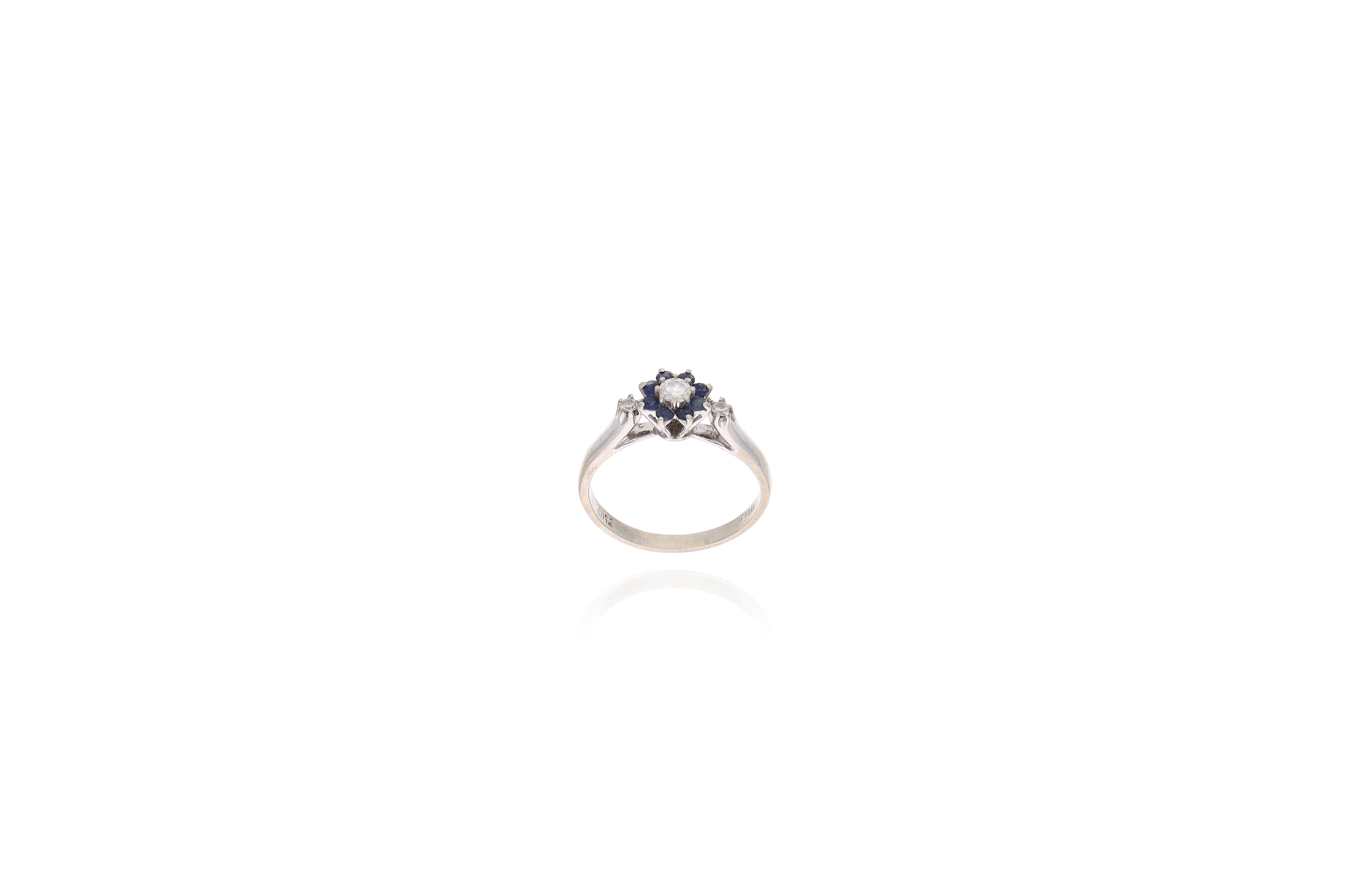 Anello con zaffiri e diamanti - Asta preziosi