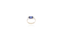 Anello con diamanti e zaffiro - Asta Preziosi Anello con diamanti e zaffiro - Asta Preziosi