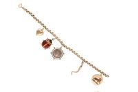 Bracciale con pendenti e smalti - Asta Preziosi Bracciale con pendenti e smalti - Asta Preziosi