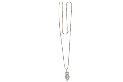 Collana con ciondolo con diamanti - Asta Preziosi Collana con ciondolo con diamanti - Asta Preziosi