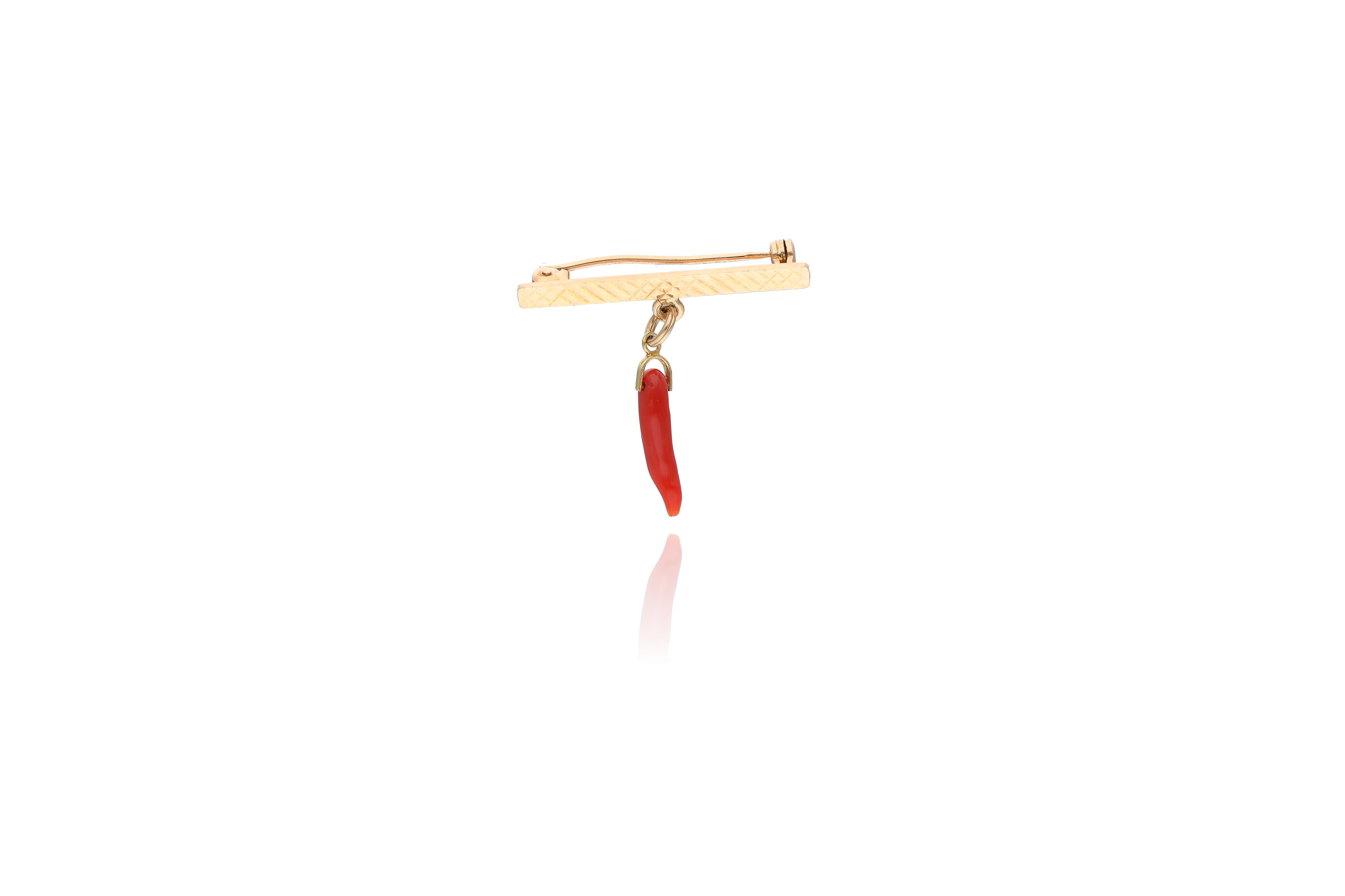 Spilla con corallo - Asta Preziosi