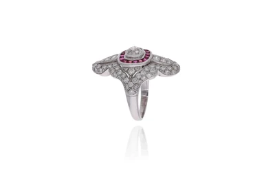 Anello con diamanti e rubini - Asta Preziosi