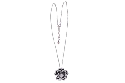 Crivelli, collana e ciondolo con diamanti - Asta Preziosi Crivelli, collana e ciondolo con diamanti - Asta Preziosi