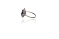 Anello con zaffiro e diamanti - Asta Preziosi Anello con zaffiro e diamanti - Asta Preziosi