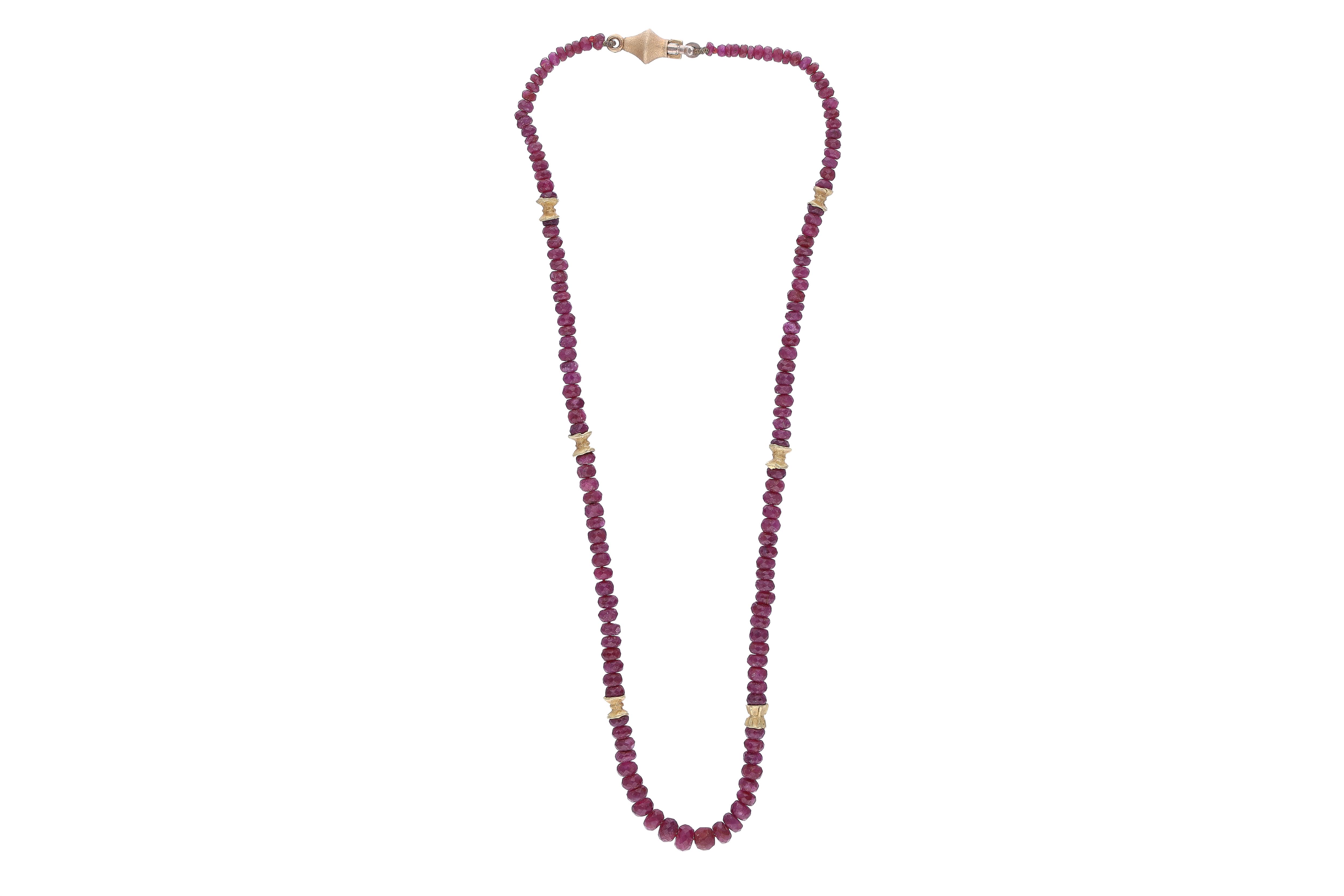 Collana con rubini - Asta Preziosi