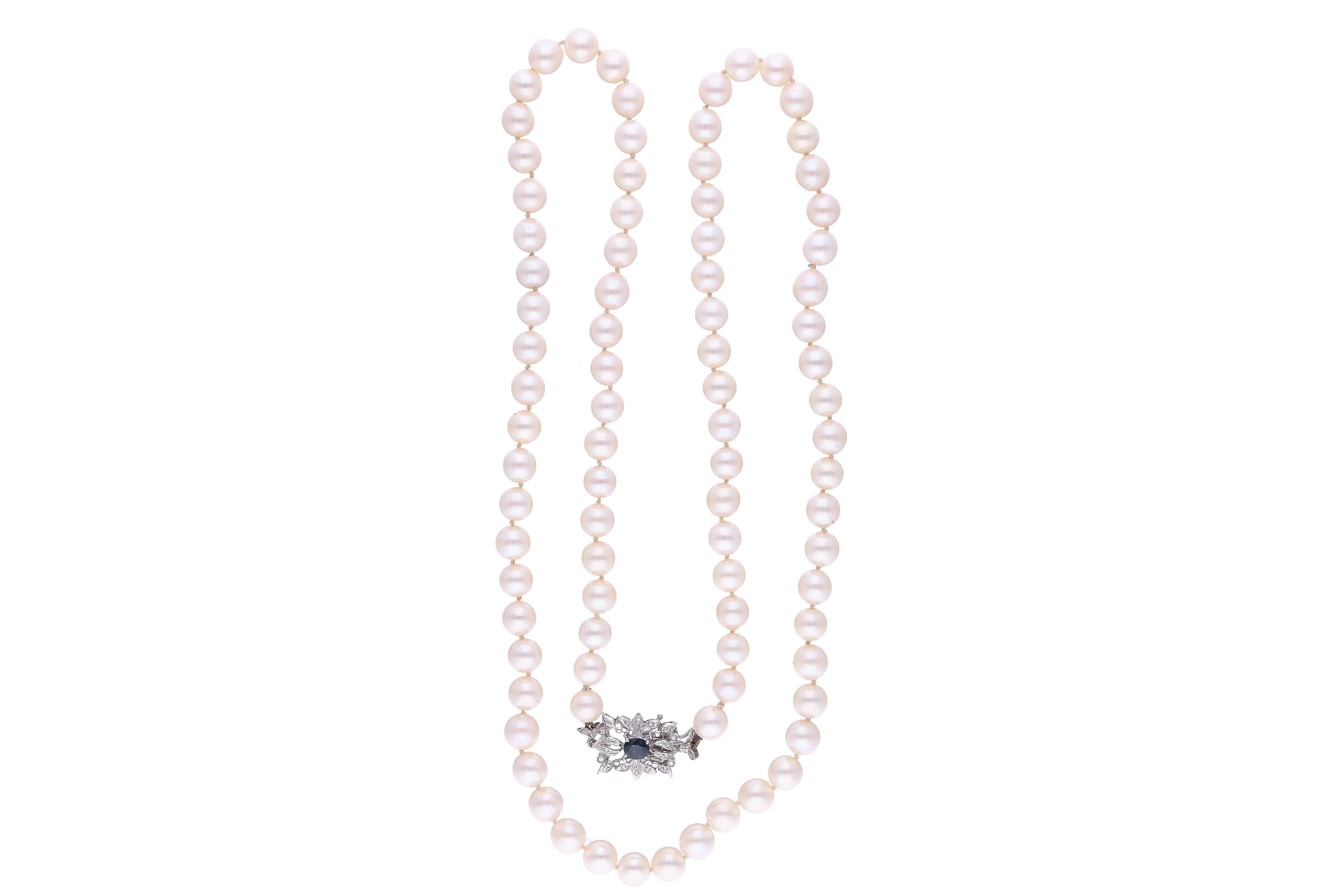 Collana di perle coltivate con zaffiro e diamanti - Asta Preziosi
