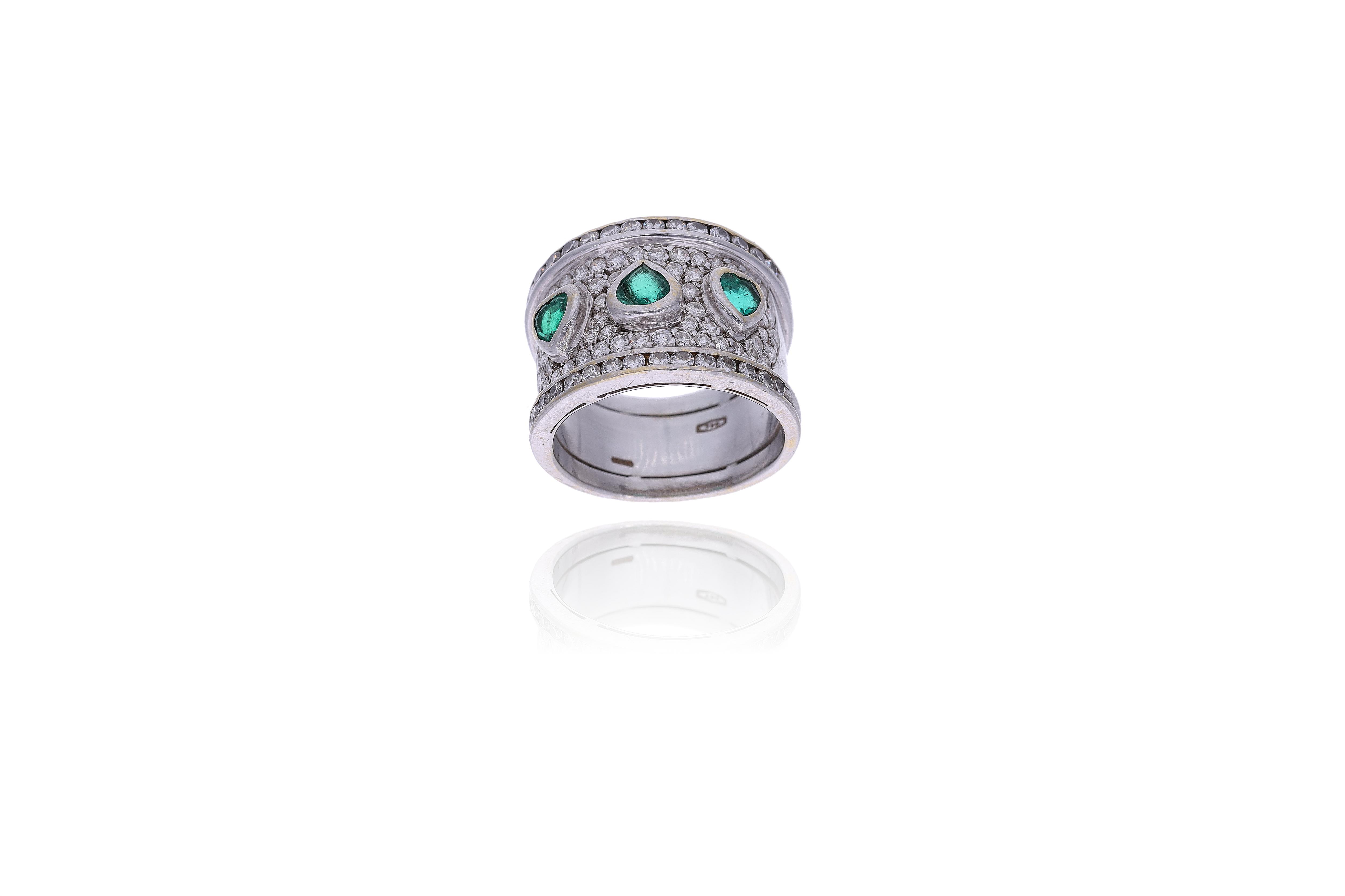 Anello con smeraldi e diamanti - Asta Preziosi