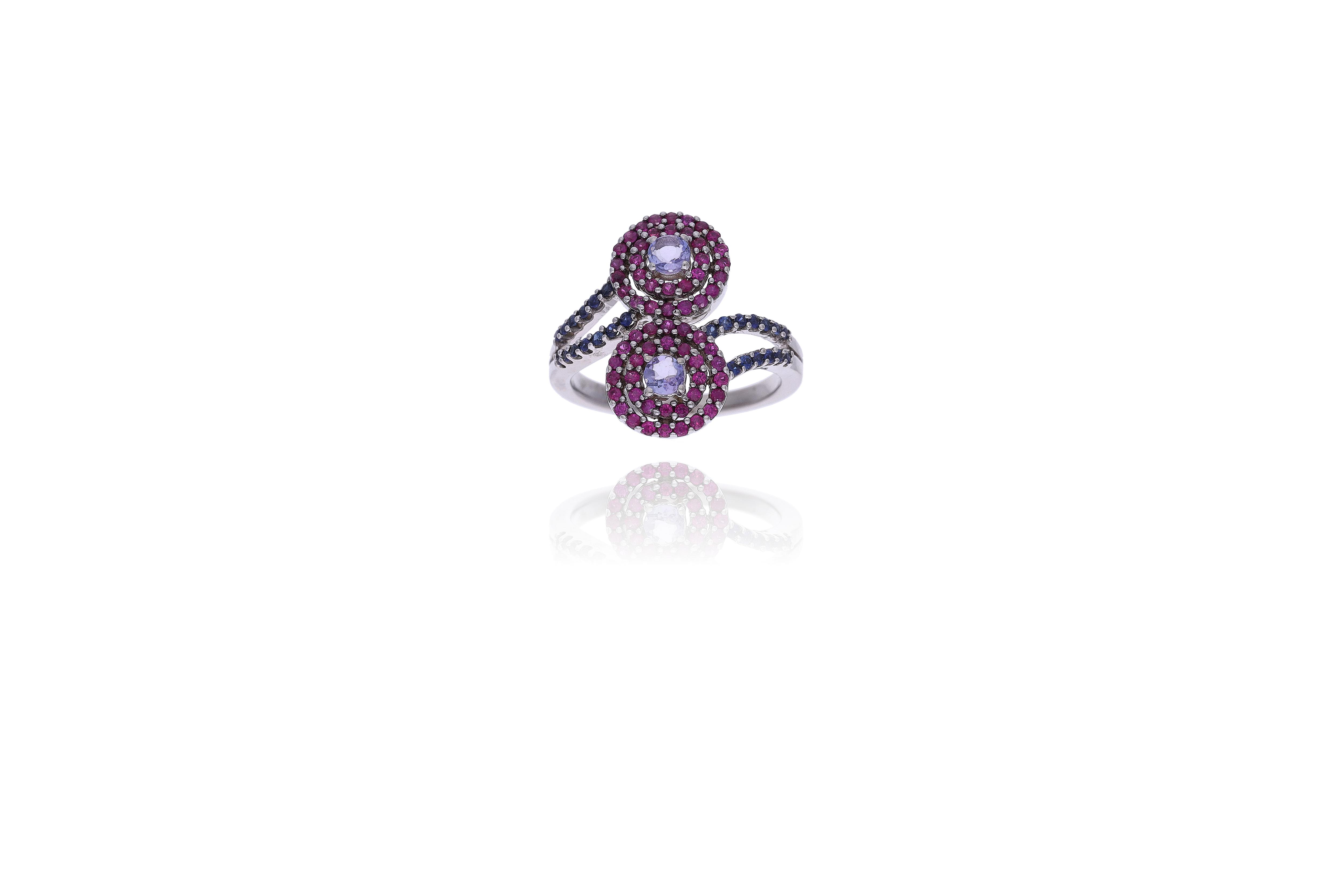 Anello con tanzaniti, rubini e zaffiri - Asta Preziosi