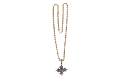 Collana e ciondolo con ioliti e zaffiri - Asta Preziosi Collana e ciondolo con ioliti e zaffiri - Asta Preziosi