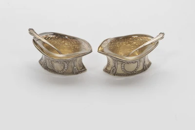Coppia di saliere in argento - Asta Preziosi Coppia di saliere in argento - Asta Preziosi