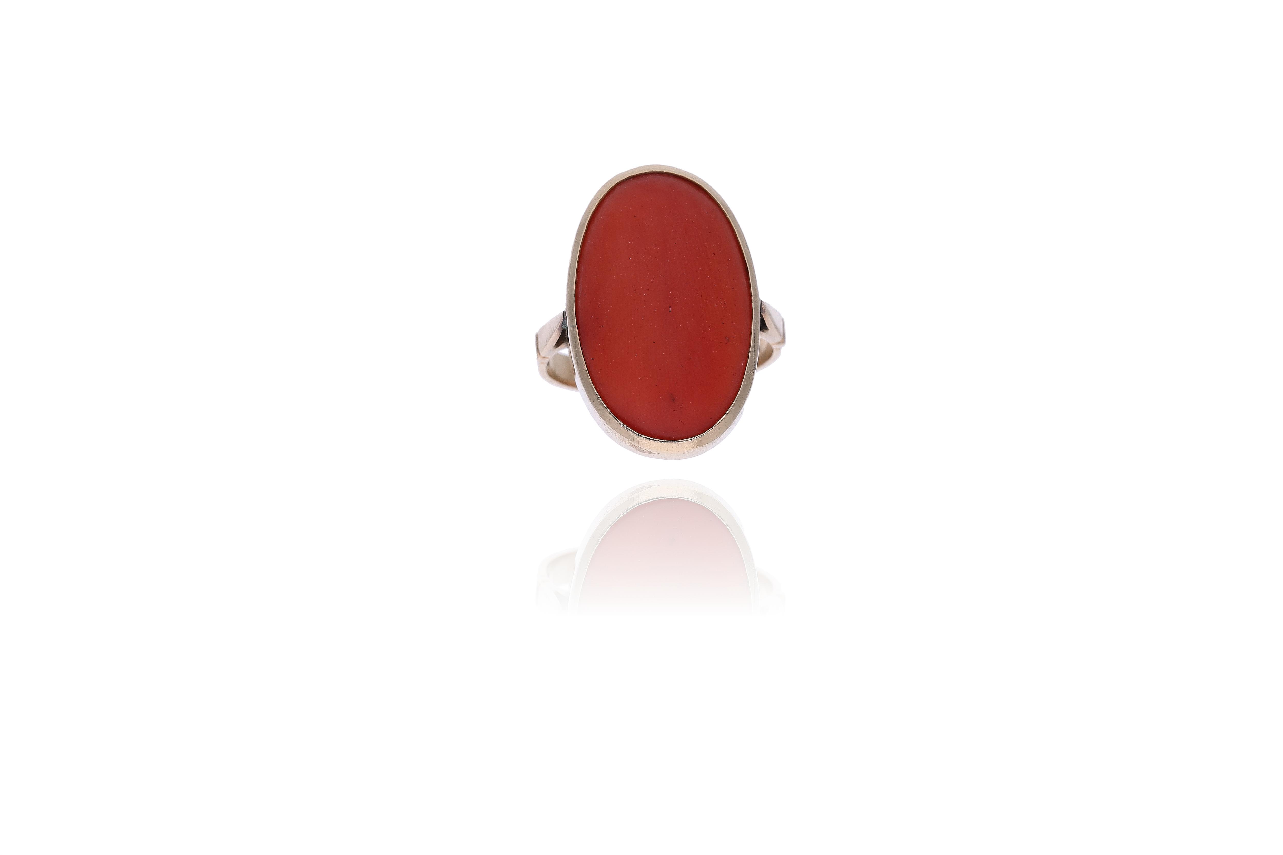 Anello con corallo - Asta Preziosi