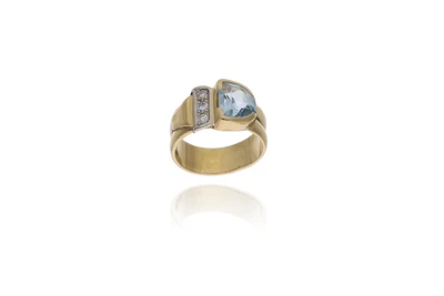 Silvia Kelly, anello con topazio e diamanti - Asta Preziosi Silvia Kelly, anello con topazio e diamanti - Asta Preziosi