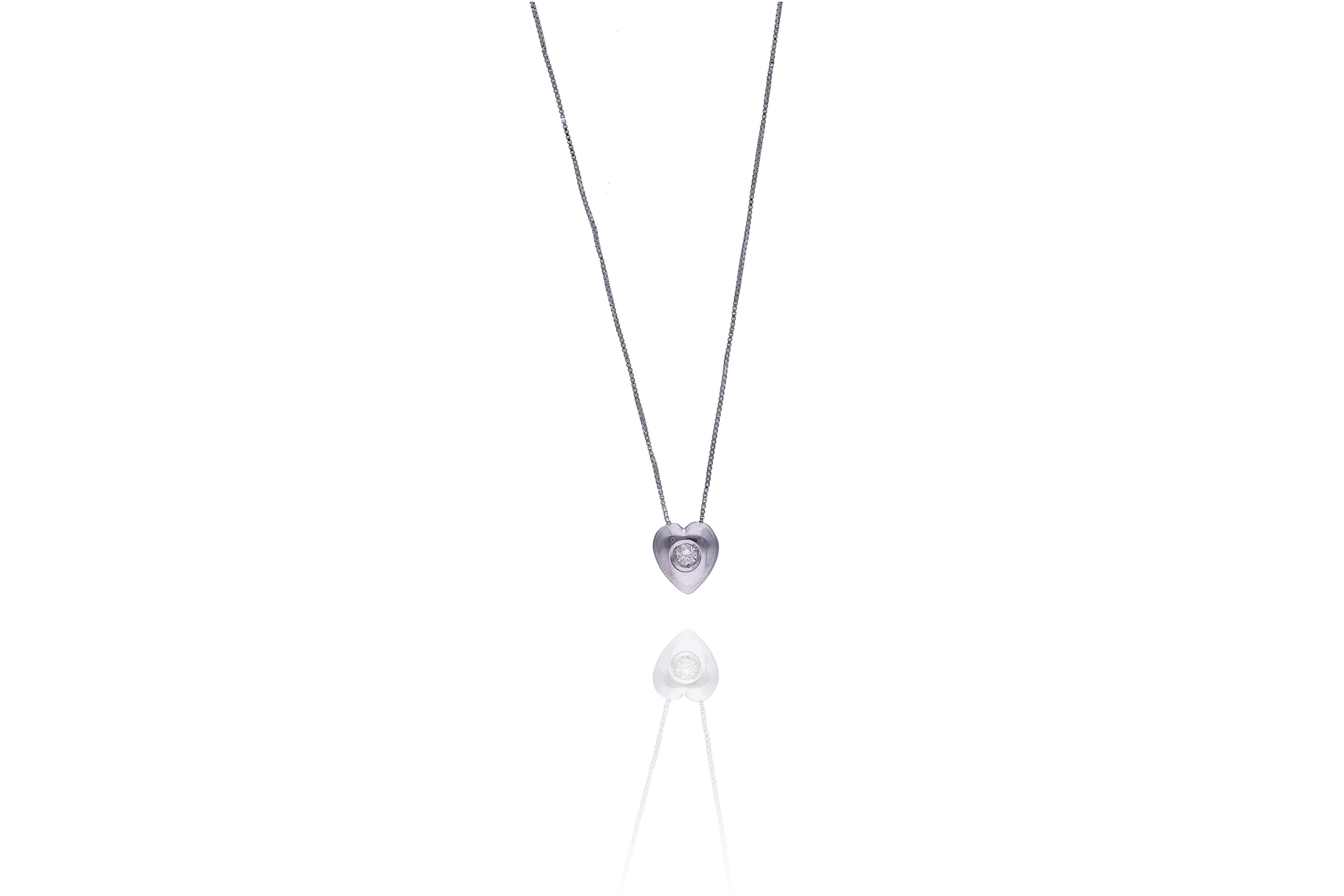 Collana con ciondolo con diamante - Asta Preziosi