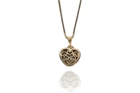 Collana con ciondolo con diamanti - Asta Preziosi Collana con ciondolo con diamanti - Asta Preziosi