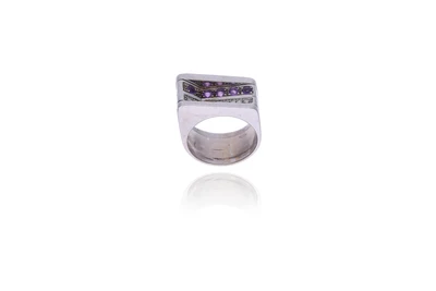 Anello con ametiste e diamanti - Asta Preziosi Anello con ametiste e diamanti - Asta Preziosi