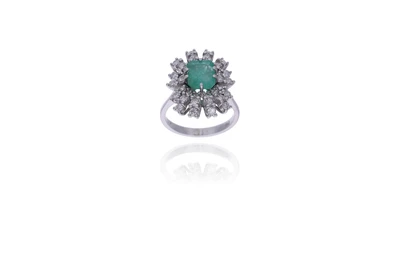 Anello con smeraldo e diamanti - Asta Preziosi Anello con smeraldo e diamanti - Asta Preziosi