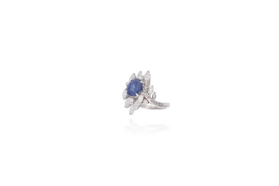 Anello con zaffiro e diamanti - Asta Preziosi Anello con zaffiro e diamanti - Asta Preziosi