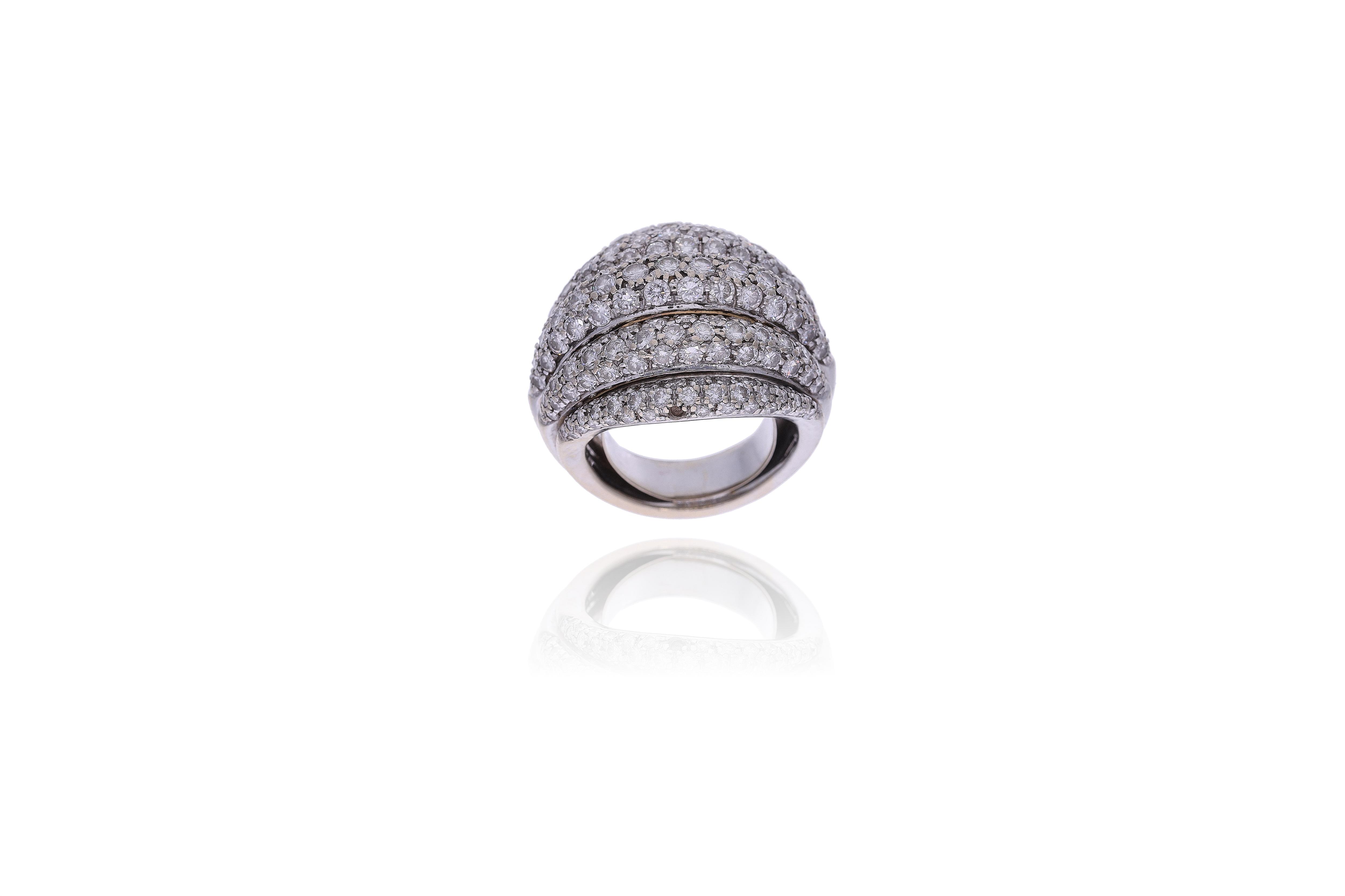Anello con diamanti e una pietra - Asta Preziosi