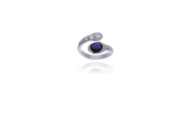Anello con zaffiro e diamanti - Asta Preziosi Anello con zaffiro e diamanti - Asta Preziosi