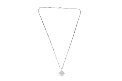 Collana con ciondolo con diamanti - Asta Preziosi Collana con ciondolo con diamanti - Asta Preziosi