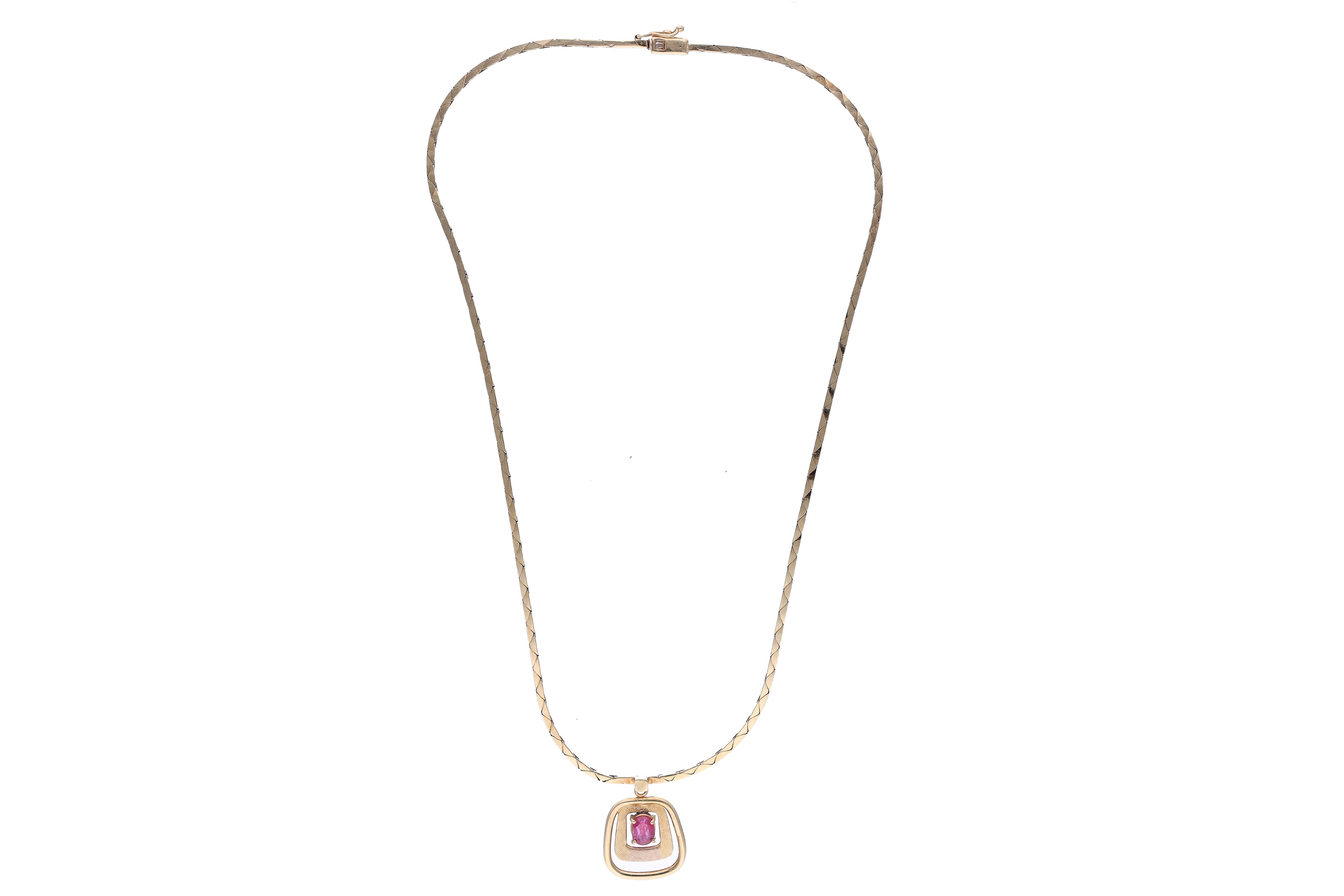Collana con pietra - Asta Preziosi