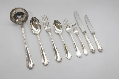 Servizio di posate in argento - Asta Preziosi Servizio di posate in argento - Asta Preziosi