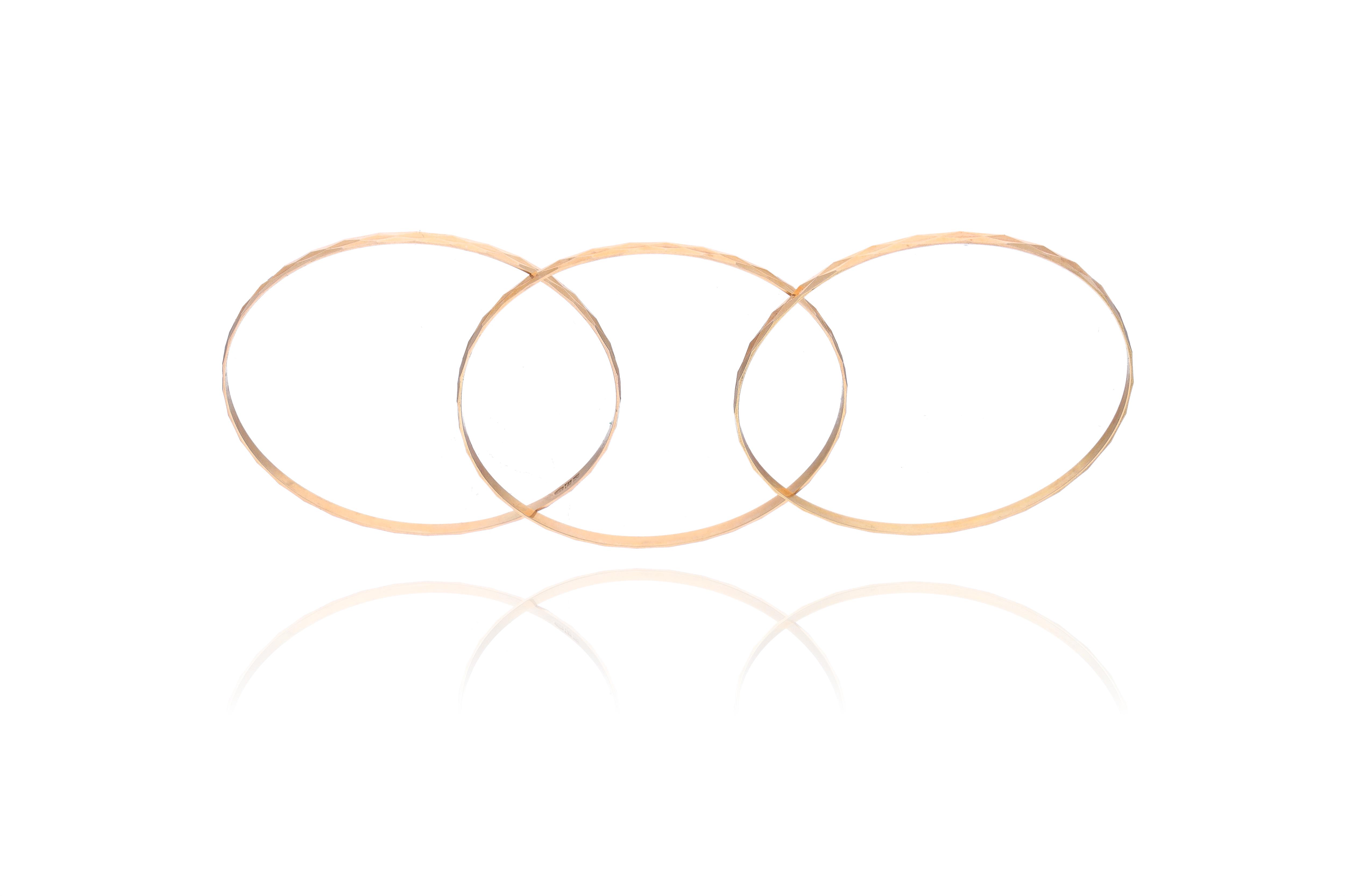 Tre bracciali in oro - Asta Preziosi