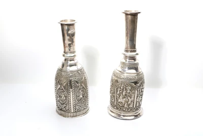 Coppia di vasi in argento e metallo - Asta Preziosi Coppia di vasi in argento e metallo - Asta Preziosi