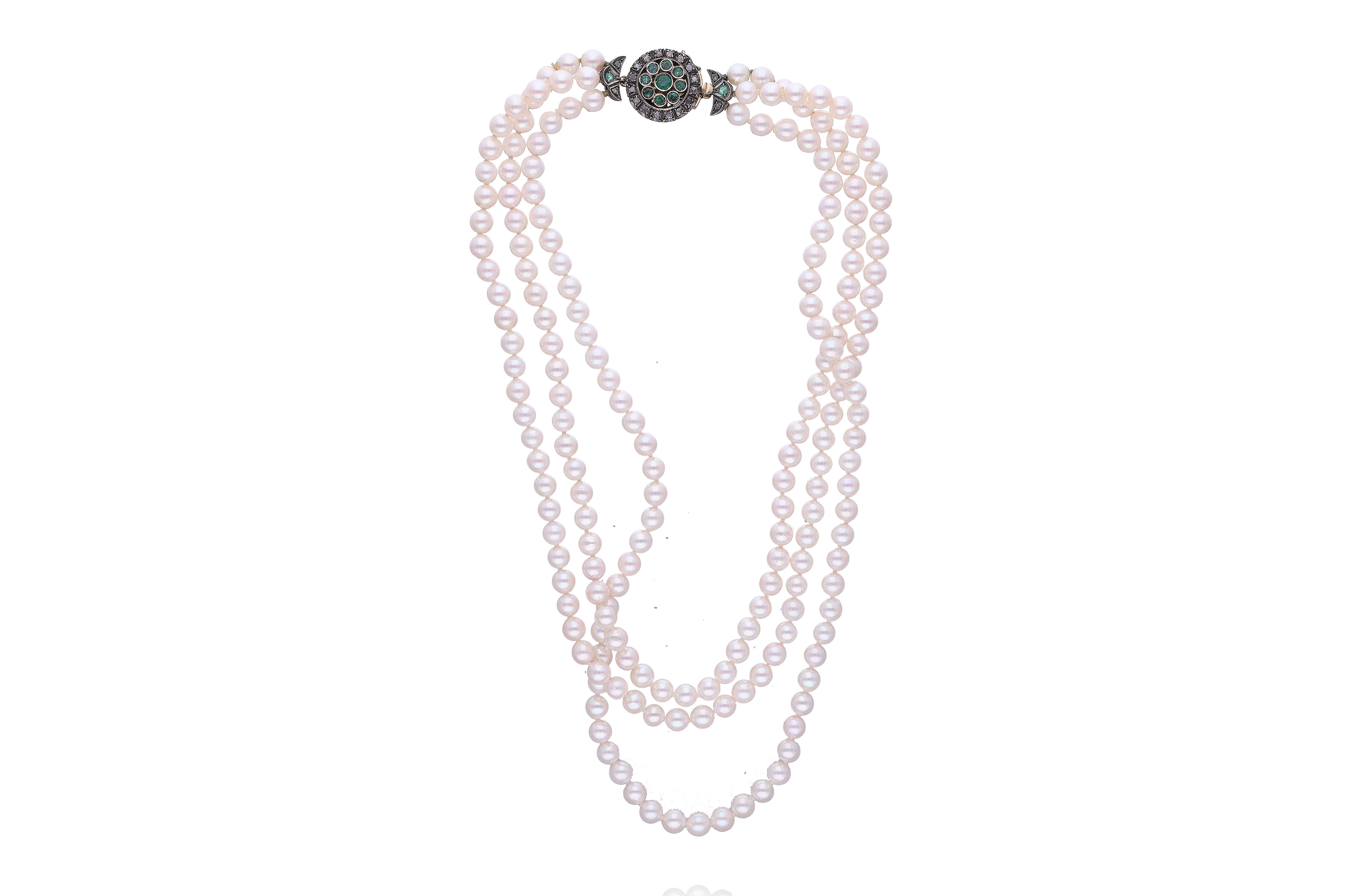Collana di perle coltivate con diamanti e smeraldi - Asta Preziosi