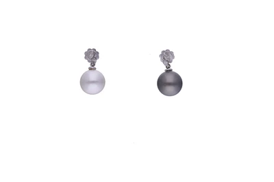 Orecchini con perle coltivate e diamanti - Asta Preziosi Orecchini con perle coltivate e diamanti - Asta Preziosi