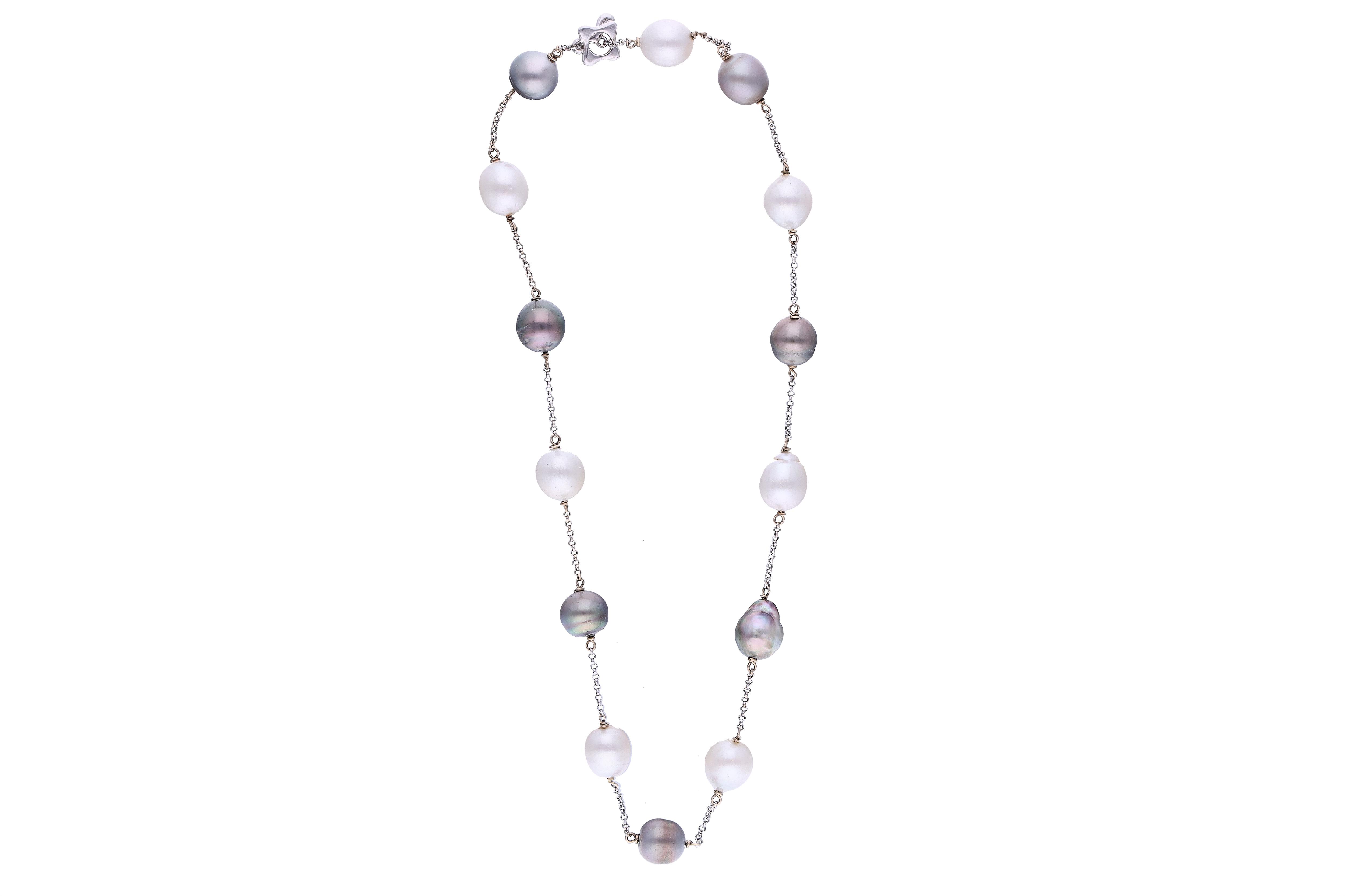 Collana con perle coltivate e oro - Asta Preziosi