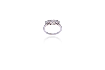 Anello con diamanti - Asta Preziosi