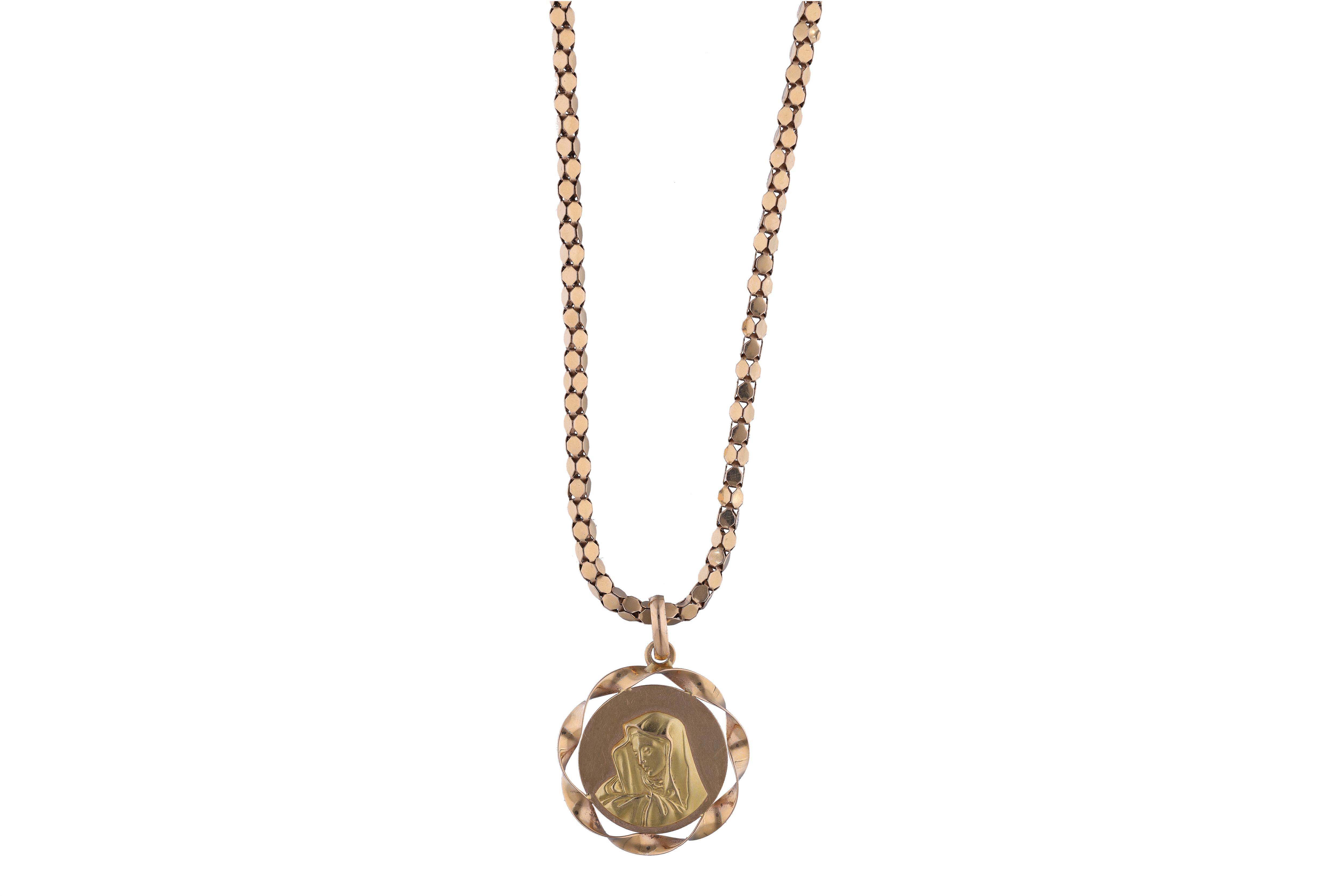 Collana con ciondolo in oro - Asta Preziosi