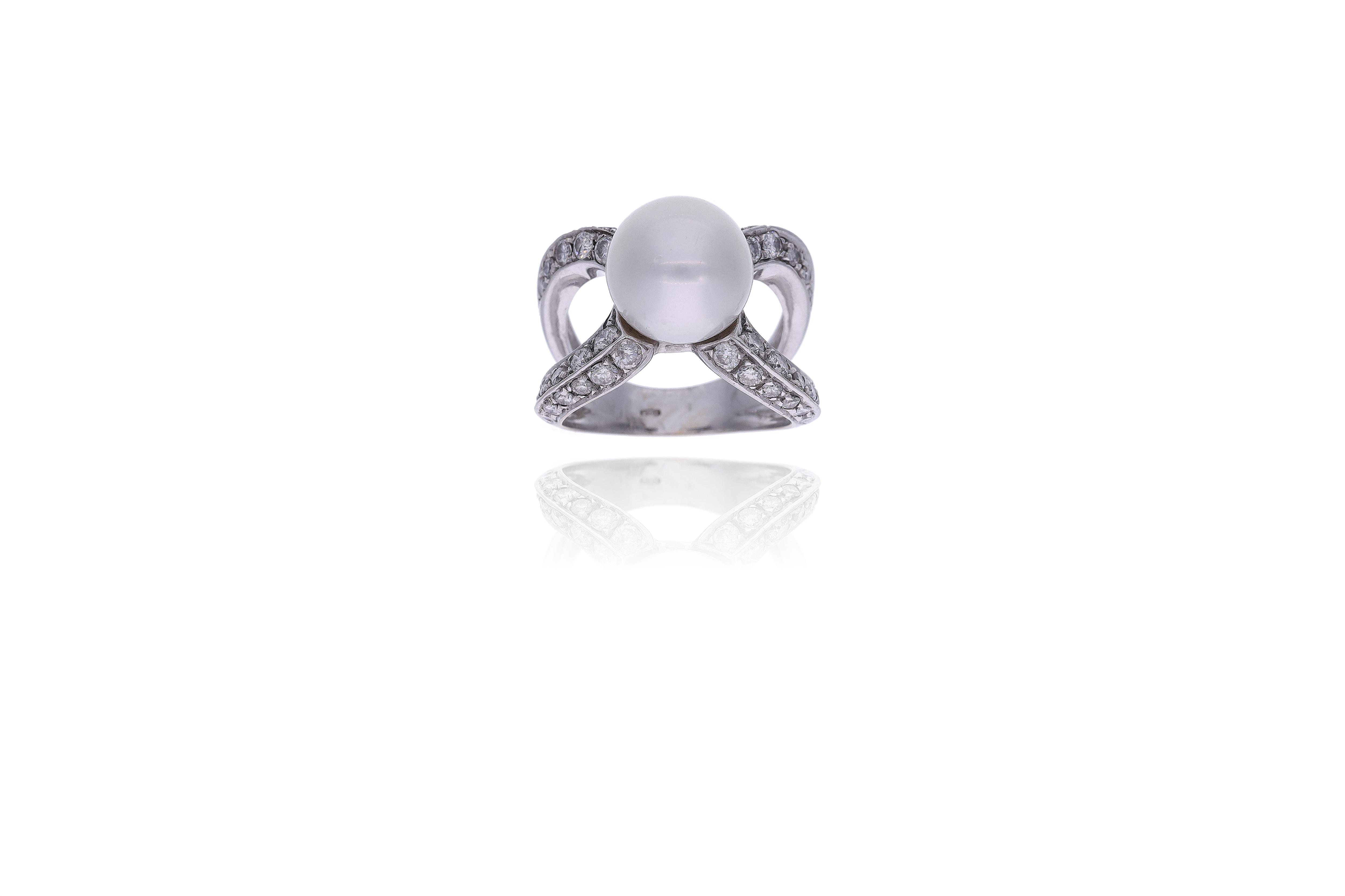 Anello con diamanti e perla coltivata - Asta Preziosi