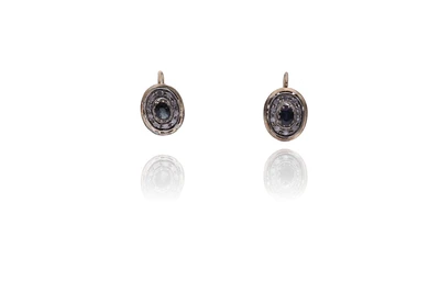 Orecchini con zaffiri e diamanti - Asta Preziosi Orecchini con zaffiri e diamanti - Asta Preziosi