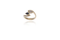 Anello con diamante e zaffiro - Asta Preziosi Anello con diamante e zaffiro - Asta Preziosi