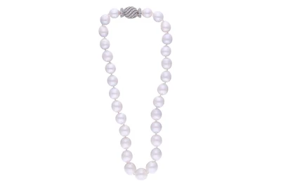 Collana con perle coltivate e diamanti - Asta Preziosi Collana con perle coltivate e diamanti - Asta Preziosi