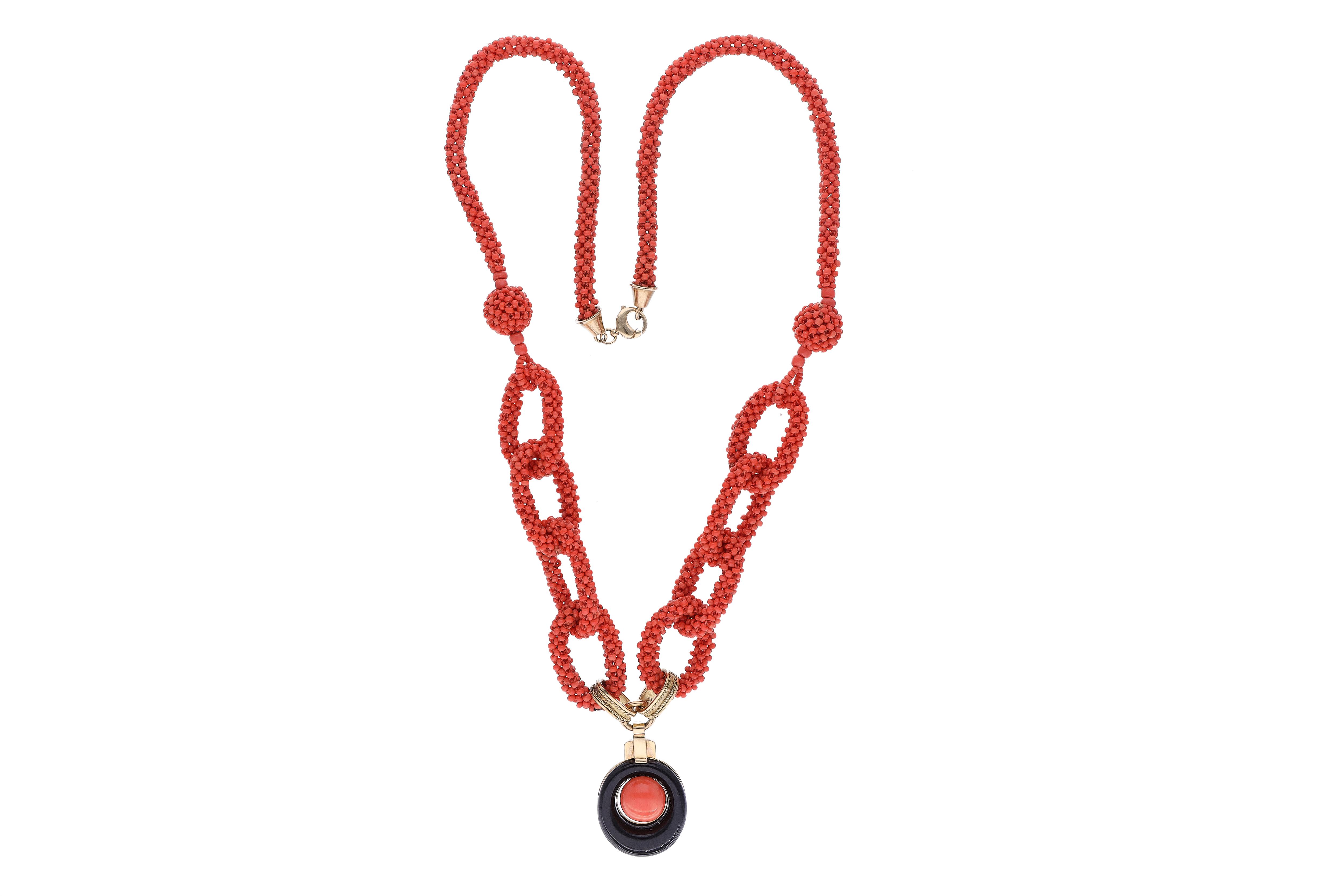 Collana con pietre e corallo - Asta Preziosi