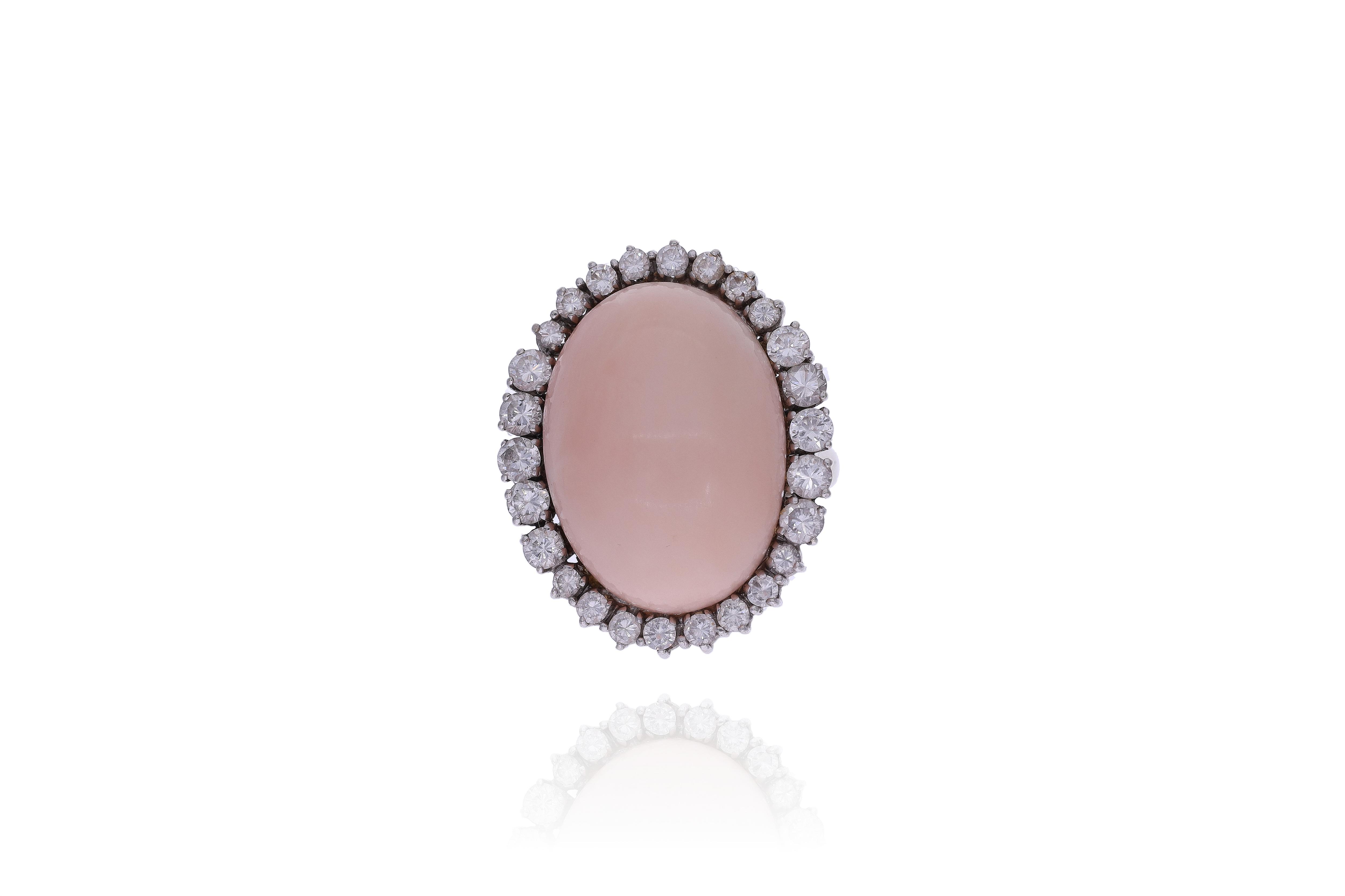 Anello con corallo e diamanti - Asta Preziosi