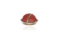 Anello con corallo - Asta Preziosi Anello con corallo - Asta Preziosi